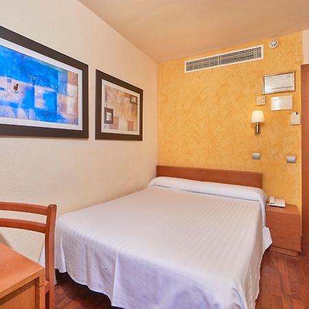 Mll Blue Bay Hotel Cala Major  Ngoại thất bức ảnh