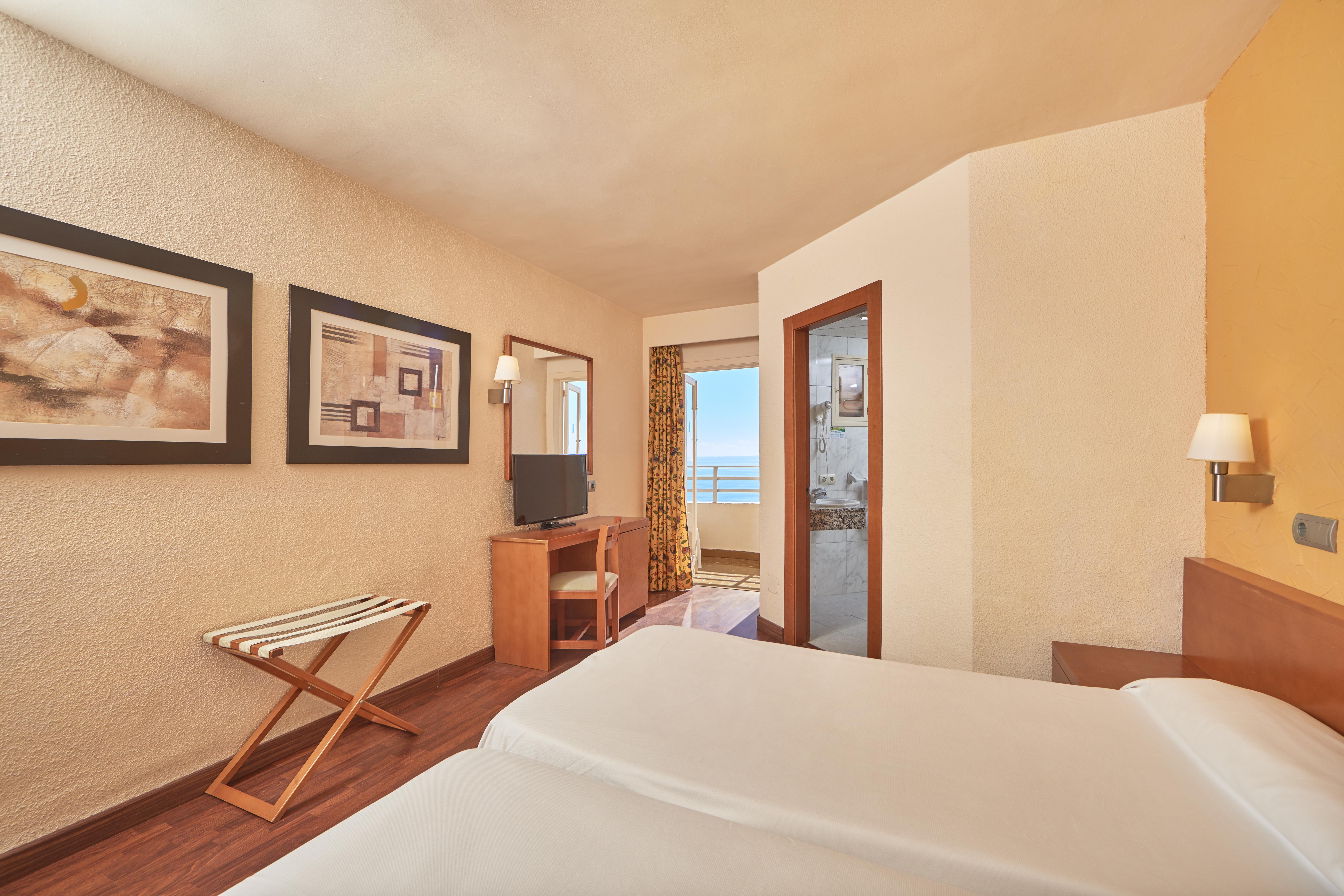 Mll Blue Bay Hotel Cala Major  Ngoại thất bức ảnh