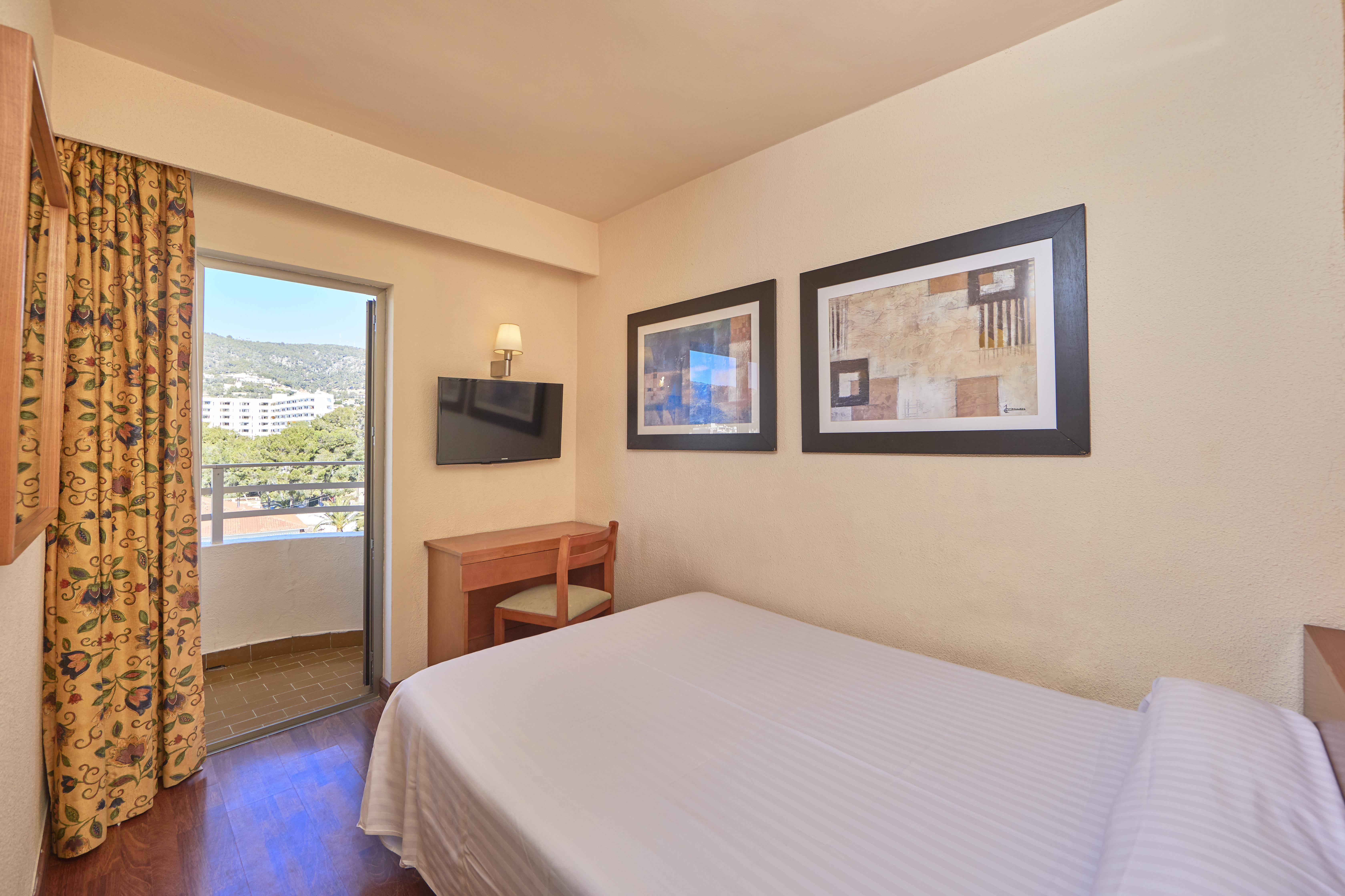 Mll Blue Bay Hotel Cala Major  Ngoại thất bức ảnh